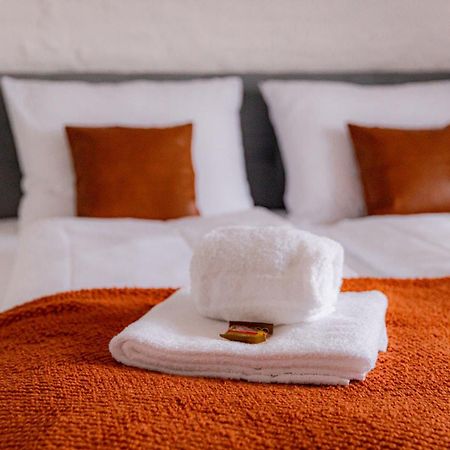 Highlight Am Stadtplatz Muehldorf - C4S Come4Stay - 2 Zimmer Wohnung I Bis Zu 5 Gaeste Eksteriør bilde