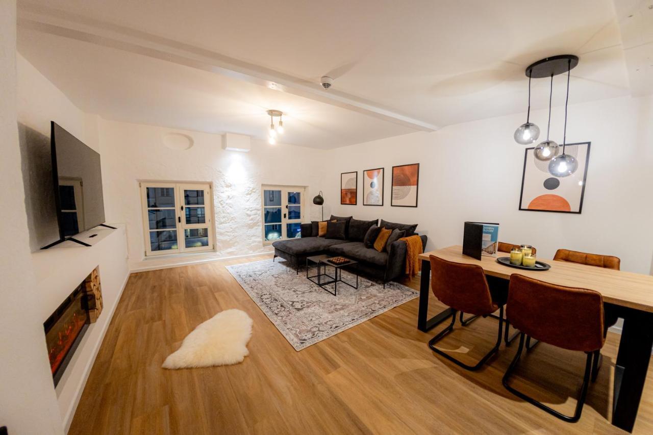 Highlight Am Stadtplatz Muehldorf - C4S Come4Stay - 2 Zimmer Wohnung I Bis Zu 5 Gaeste Eksteriør bilde