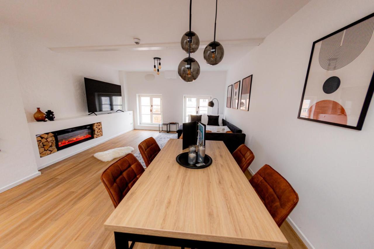 Highlight Am Stadtplatz Muehldorf - C4S Come4Stay - 2 Zimmer Wohnung I Bis Zu 5 Gaeste Eksteriør bilde