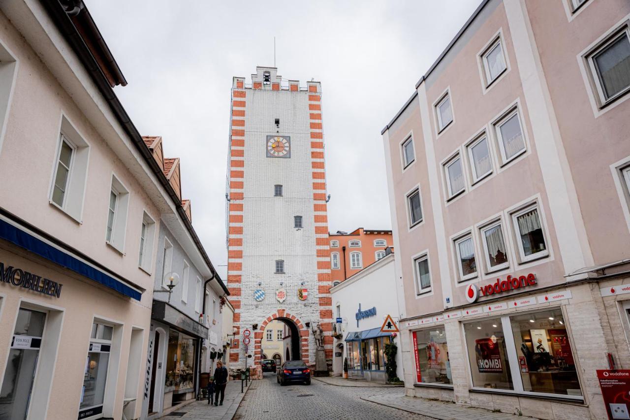 Highlight Am Stadtplatz Muehldorf - C4S Come4Stay - 2 Zimmer Wohnung I Bis Zu 5 Gaeste Eksteriør bilde
