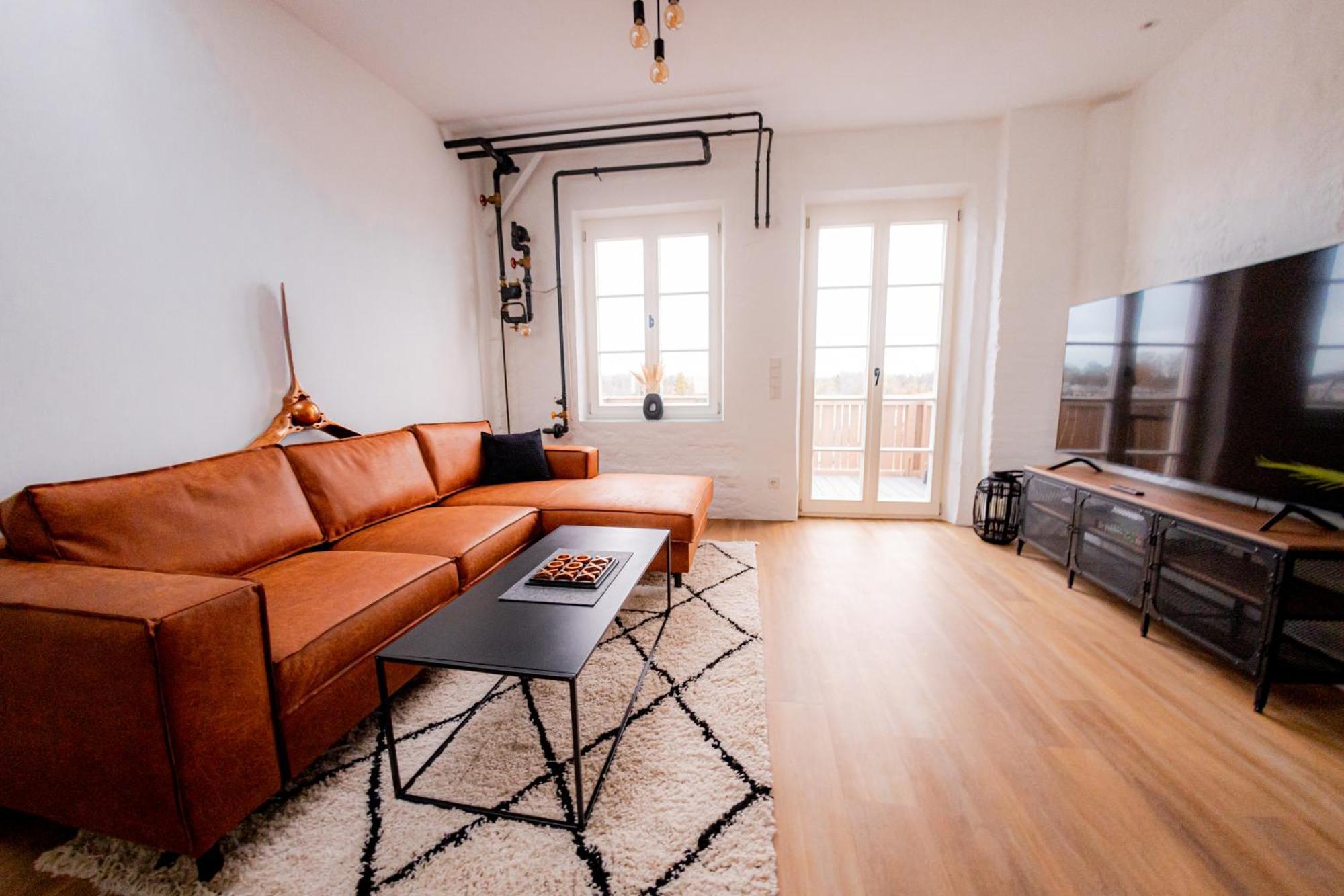 Highlight Am Stadtplatz Muehldorf - C4S Come4Stay - 2 Zimmer Wohnung I Bis Zu 5 Gaeste Rom bilde